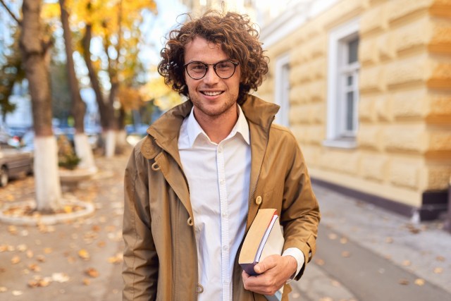 From Beginner to Expert: The Benefits of Adult Education for Career Advancement